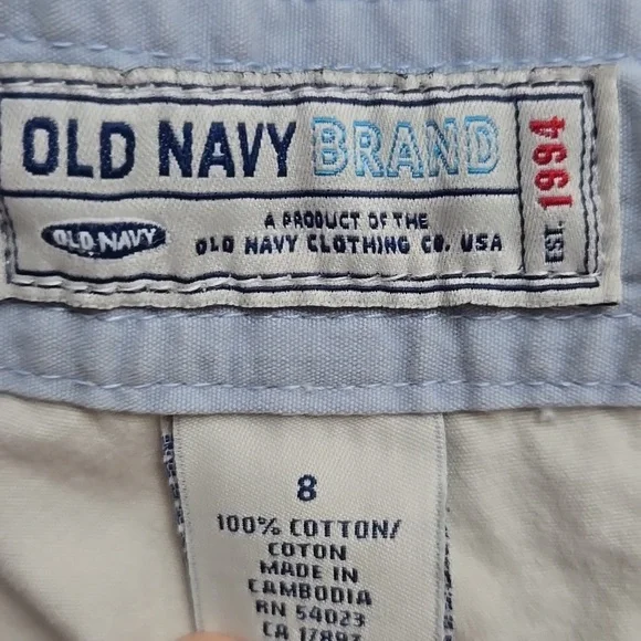 old navy white cargo shorts - Picture 3 of 6